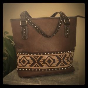 Leather Nomad Purse